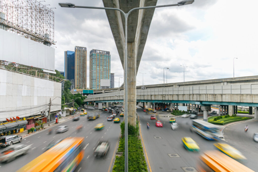 สำนักงานให้เช่าติดถนนพหลโยธิน การเลือกทำเลที่ช่วยประหยัดเวลาการขนส่ง